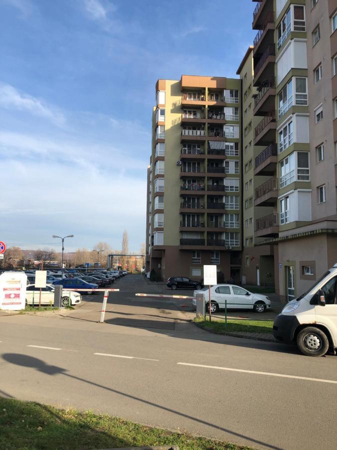 Apartament Avana Oradea Ngoại thất bức ảnh